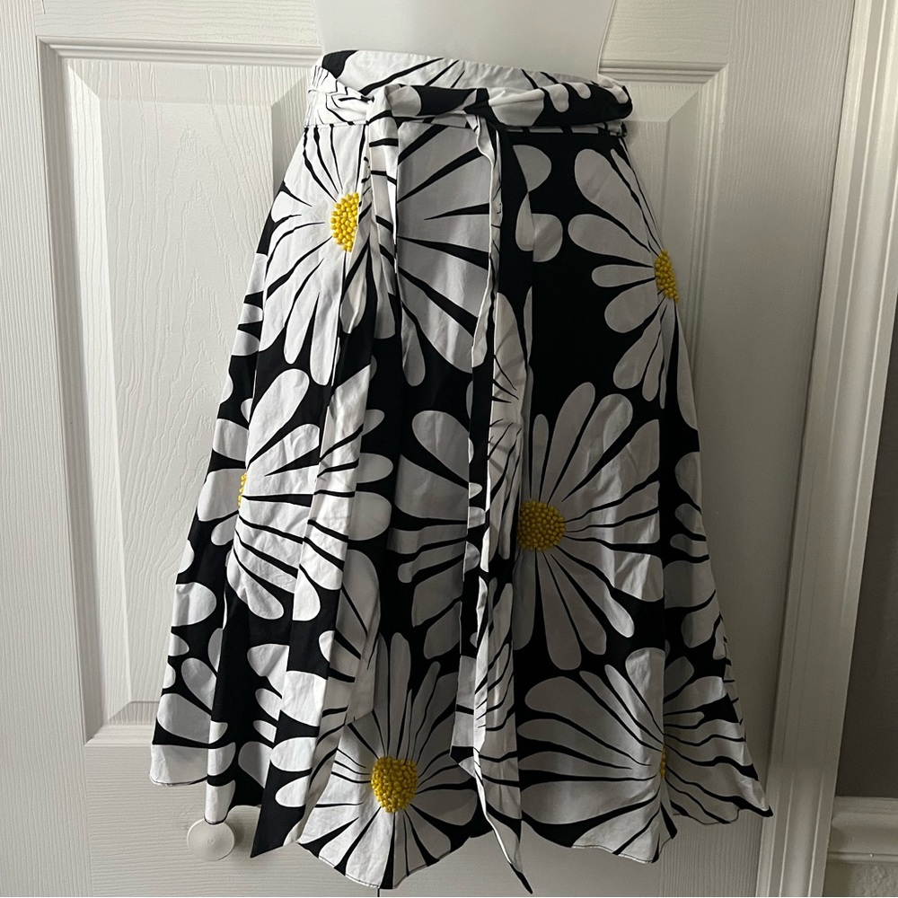 INC International Concepts Black and White Floral A-Line Skirt